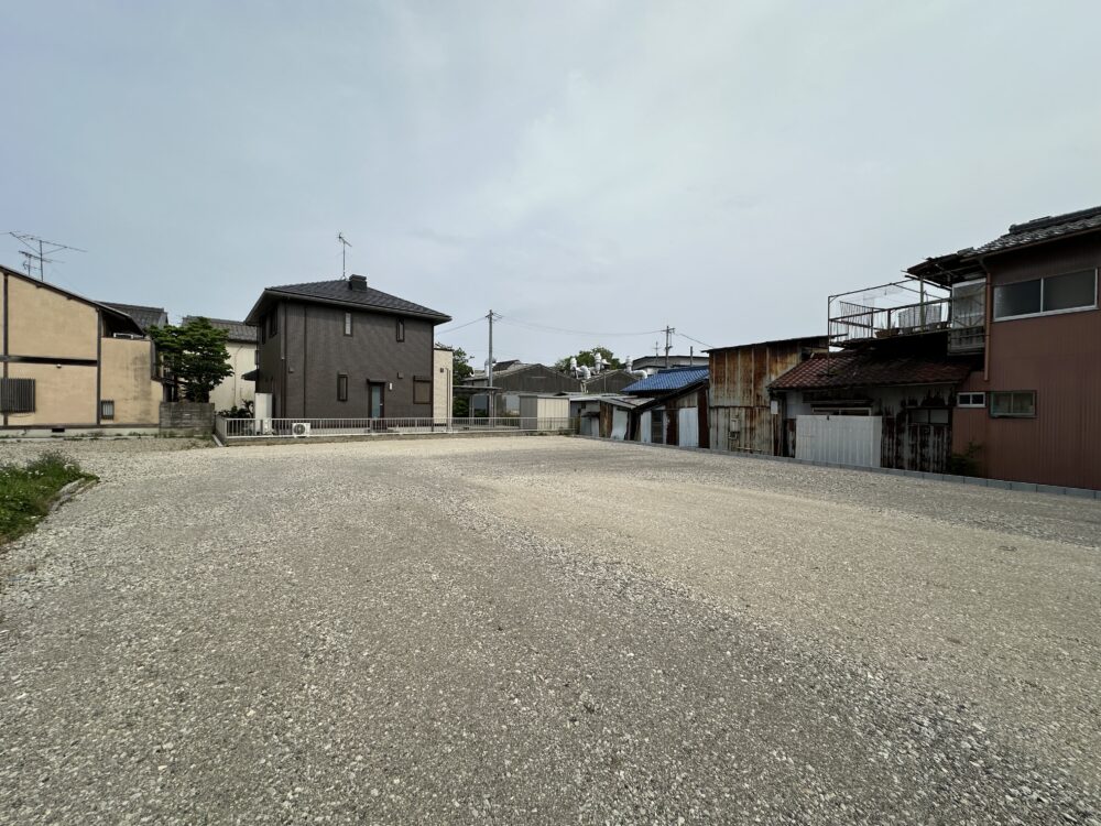 岐阜市鏡島中二丁目10番15（Ｂ号地）