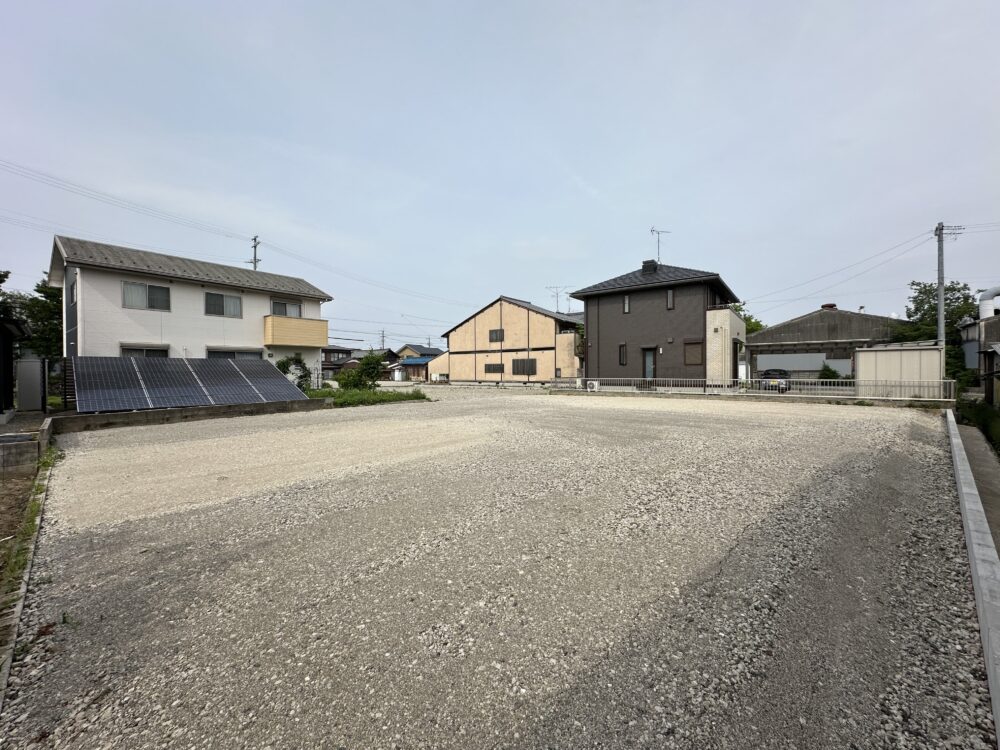 岐阜市鏡島中二丁目10番15（Ｂ号地）