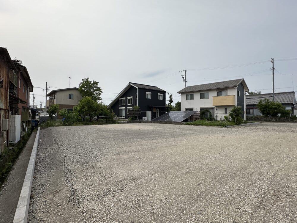 岐阜市鏡島中二丁目10番15（Ｂ号地）